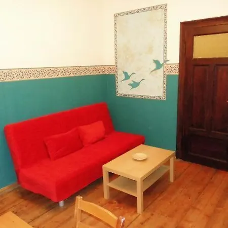 3r-fewo-bis-9-personen-zentral-t4 Appartement Dresden