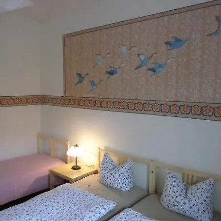 3R-Fewo-Bis-9-Personen-Zentral-T4 * Dresden