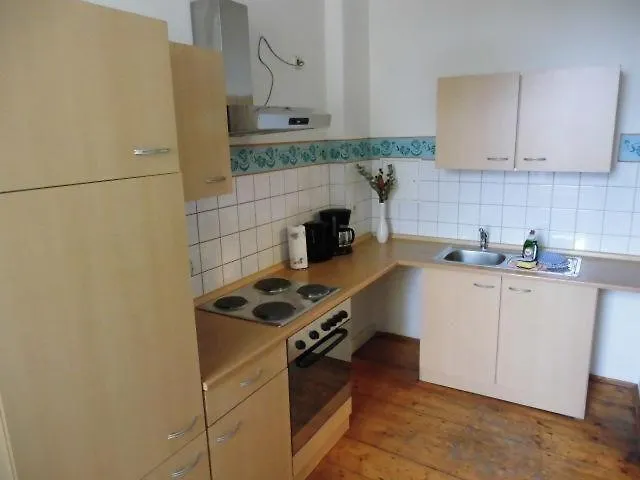 3R-Fewo-Bis-9-Personen-Zentral-T4 *